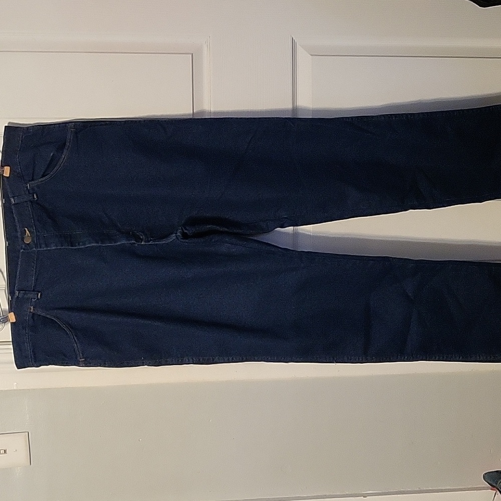 NWT Wrangler Reg Stretch Jeans